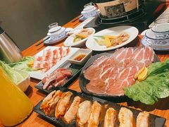 -山之屋炭火烧肉·生啤畅饮(大朗万科中央公园店)