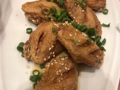 -Chom Cafe and Restaurant