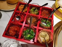 蘸料-领鲜天下·焗海鲜·花胶鸡(天目里店)