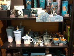 零售区-星巴克(兰州国芳百货店)