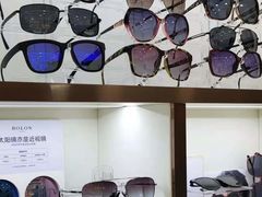 -铭镜都眼镜·蔡司·依视路·凯米