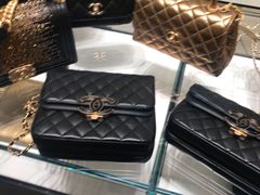 -CHANEL(恒隆广场店)
