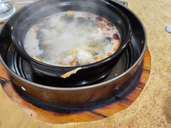 -濠轩阁特色生蚝火锅(水湾路店)