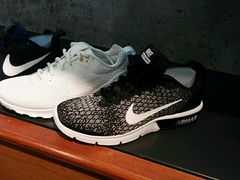 -NIKE上海青浦换季优惠店