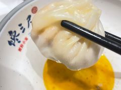 -馋三尺蟹粉小笼(人民广场店)