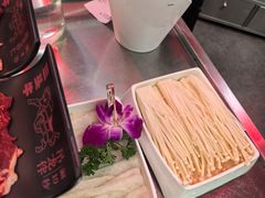 -三头牛·潮汕牛肉生蚝火锅 (夏湾店)