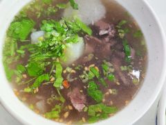 -三头牛·潮汕牛肉生蚝火锅 (夏湾店)