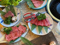 -炼火烤肉店
