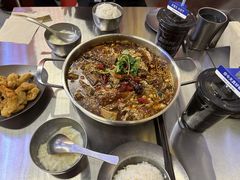 -蓉三少冒烤鸭·四川小吃集(北京首店)