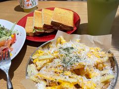 -HELLO 27 意面·沙拉·帕尼尼