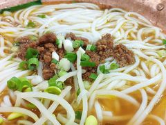 铜锅肉酱米线-妈妈故事米线(市府恒隆店)