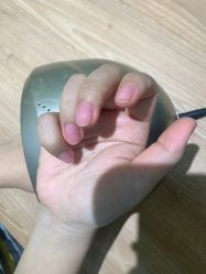 -薇奈尔美甲美睫·科技美肤