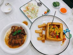 招牌深井烧鹅-国贸旋转餐厅(国贸广场店)