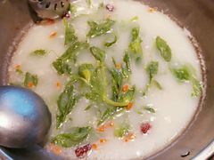 -颜氏双江清水鱼一养身火锅(磁器口店)