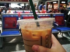 -星巴克(杭州东站东到达店)