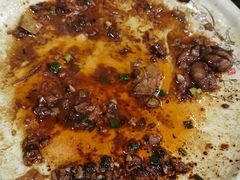 -壹阁胡羊焖饼(特色小吃街店)