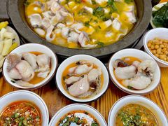 -大鼎石锅鱼(春江里店)