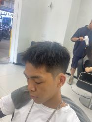 -乾健·烫染·接发SALON