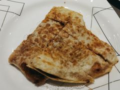 特色牛肉馅饼-燕春楼(海河华鼎店)