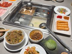 -海底捞火锅(宝龙广场夜宵主题店)