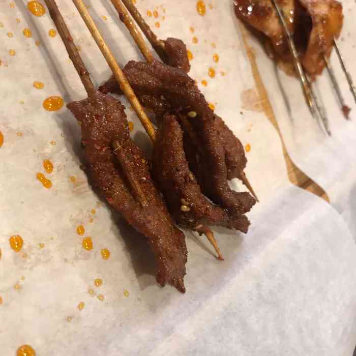 旮旯烧烤(兴二路店)-"因为一个人爱上一座城!活了三十多年开始追.