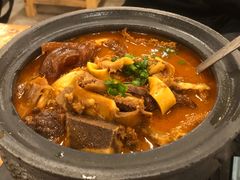 -霄汉牛三鲜湖北砂锅菜(万松园2店)