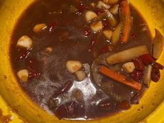 -多嘴超级肉蟹煲(杉杉国潮主题店)