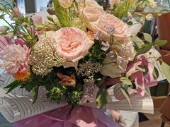 -谷莠子花艺·气球派对·绿植造景·花艺沙龙(金光华广场店)