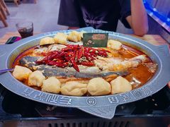 -八条友鲜货烧烤·脆皮烤鱼(石岩旗舰店)