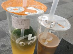 -CoCo都可(湖滨银泰店B区店)