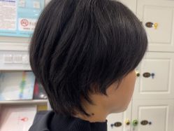 -镁连社·美联社