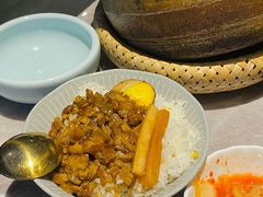 台湾卤肉饭-雷泰泰台式胡椒虾(滨江金铂湾店)