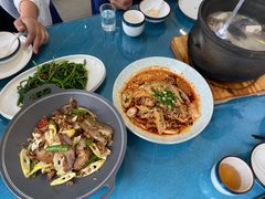 荥经棒棒鸡-干老四雅鱼饭店(滨江西路店)