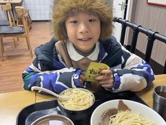 -陇上全荟兰州传统牛肉面(延吉路店)