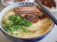 牛肉拉面加牛肉-伊祥·敦煌楼