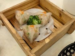 蟹子蒸烧卖-龙的酒楼·手工早茶·顺德菜(近良路店)