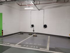 -龙湖虹桥天街-停车场