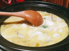 -九锅一堂酸菜鱼(新南凯德直营店)