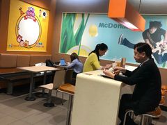 大堂-麦当劳(沙河店)