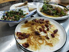 -山城家常菜铁锅炖鱼