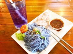 -蝶豆花蓝面条