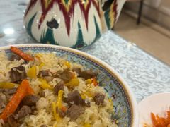 -汗腾格里·风味餐厅(新疆驻京办店)