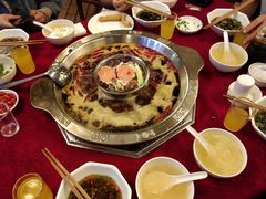 -山城年华老火锅(玉林店)