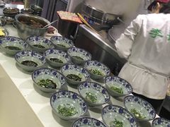 -老新隆牛肉锅贴(新街口店)