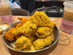 -BHC炸鸡(明洞总店)