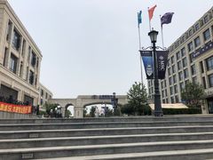 -吴淞口国际邮轮码头-停车场