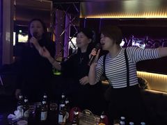 -温莎KTV(珠江路店)