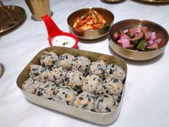 金枪鱼饭团-HOTISLAND海鸡岛·韩国料理(江南西店)