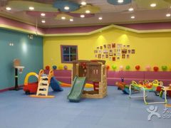 -美国悦宝园早教托育中心(东坝店)