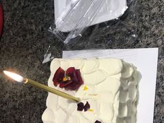 芋泥小方-烫面包·面包烘焙(绿地缤纷城店)